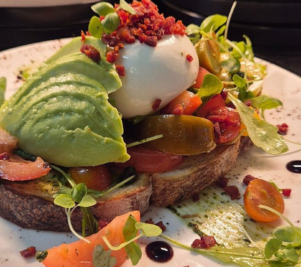 Lunch and breakfast selection